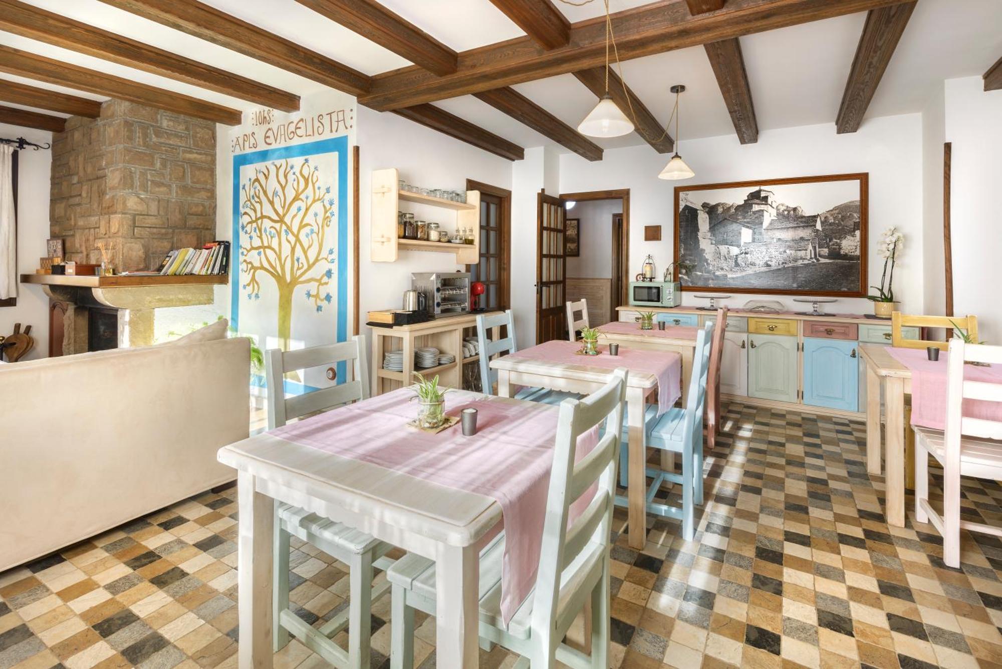 Hotel Rural El Mirador De Los Pirineos Санта-Крус-де-ла-Серос Экстерьер фото