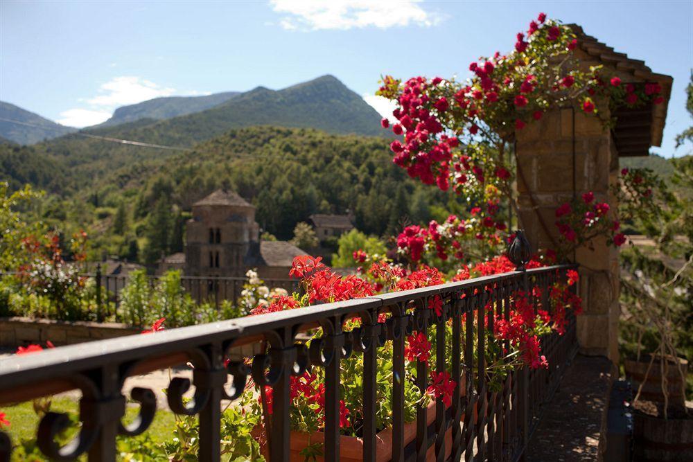 Hotel Rural El Mirador De Los Pirineos Санта-Крус-де-ла-Серос Экстерьер фото